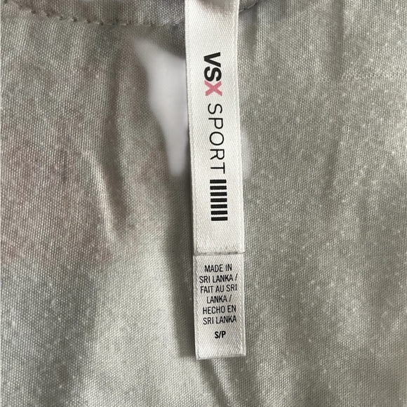 VSX Monochrome Patterned Sports Bra - Picture 3 of 11